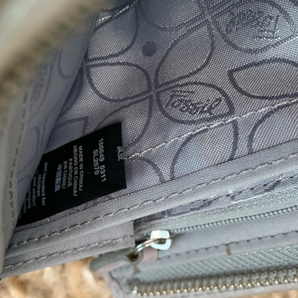 Fossil Zip Wallet - Picture 6 of 8